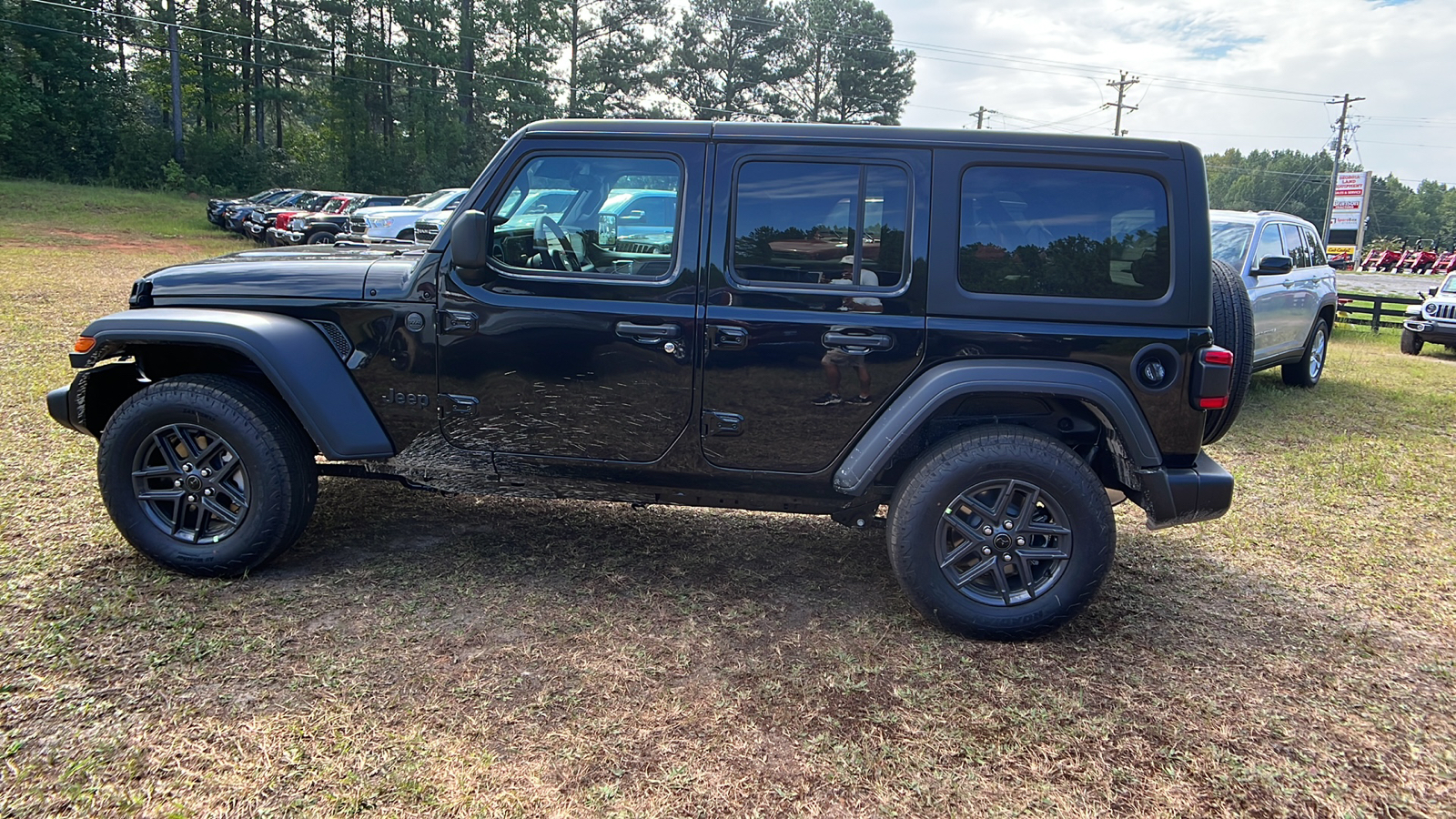 2024 Jeep Wrangler Sport S 8