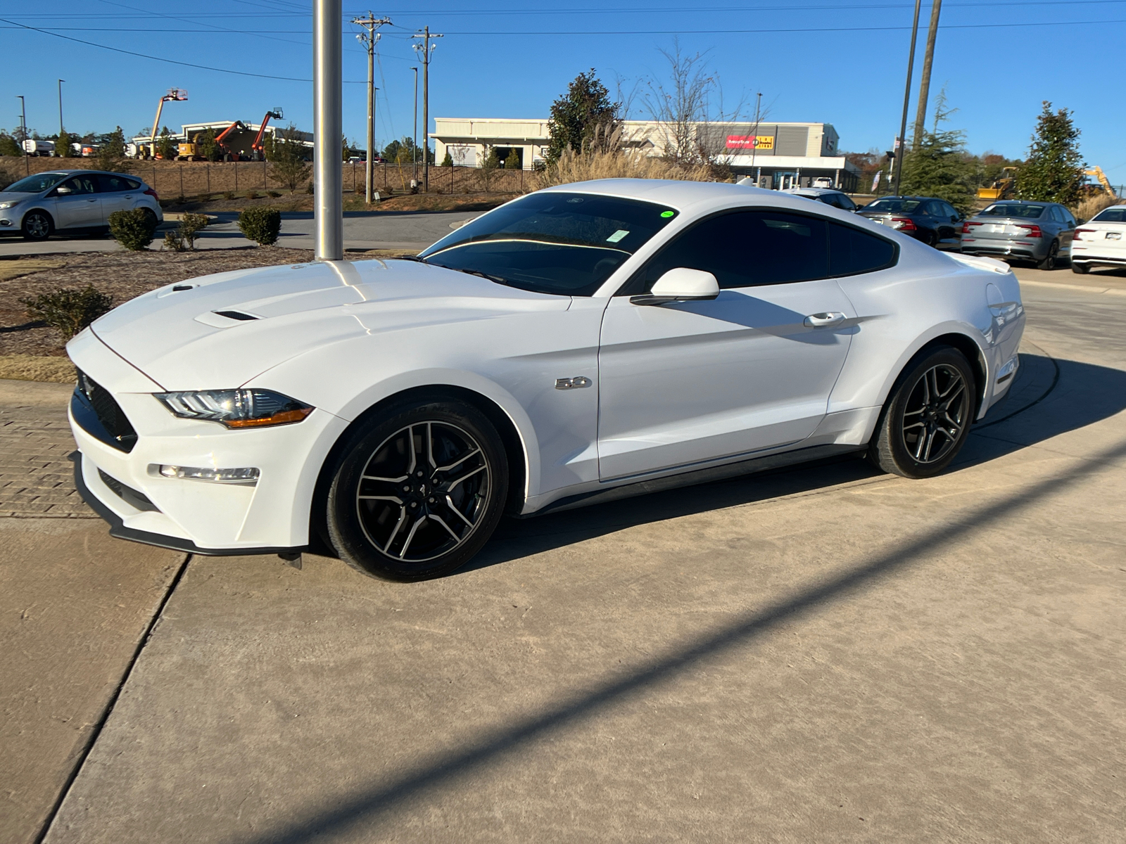 2022 Ford Mustang  1