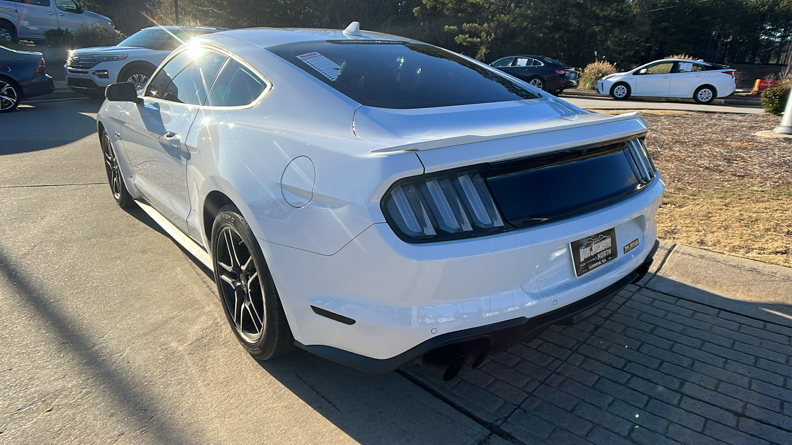 2022 Ford Mustang  7