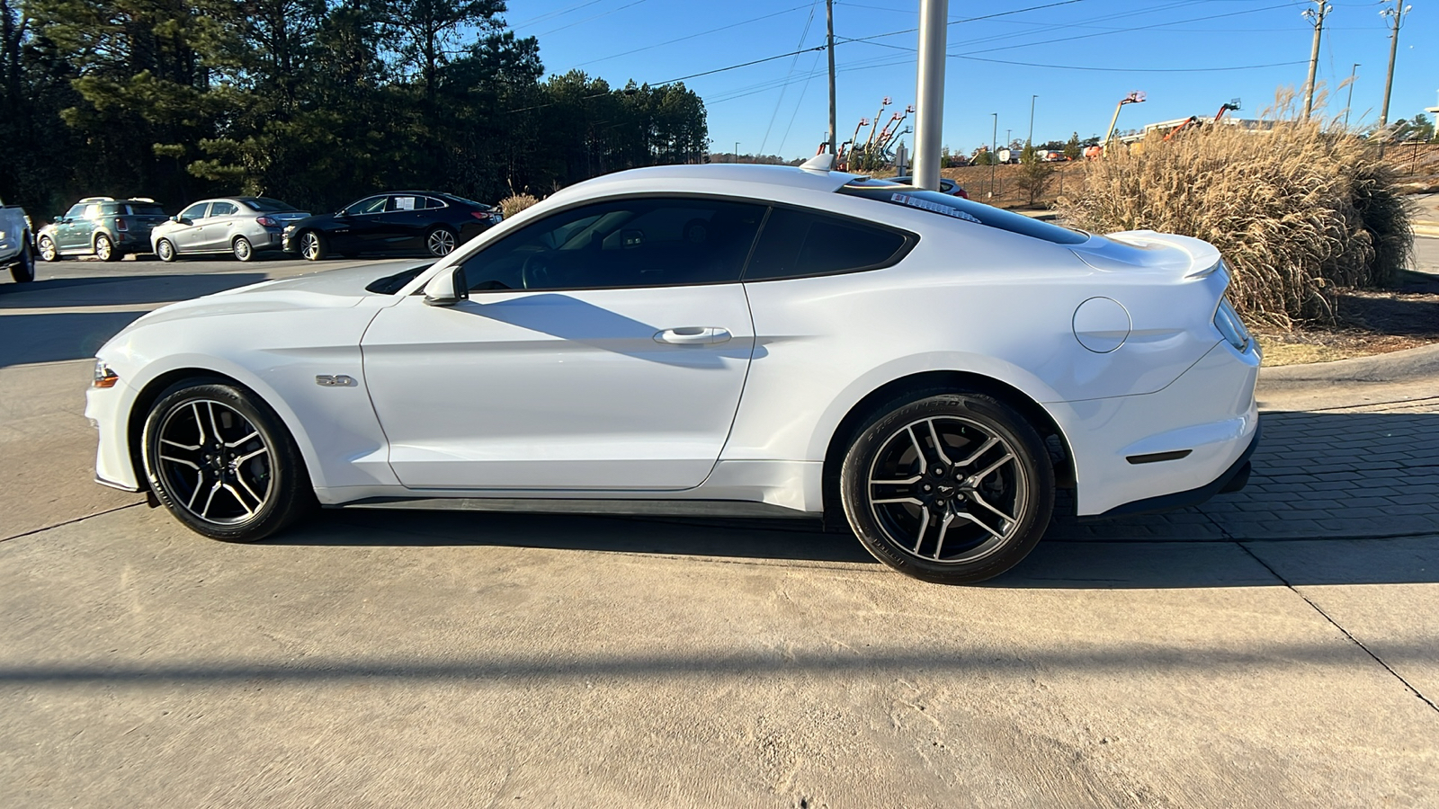 2022 Ford Mustang  8