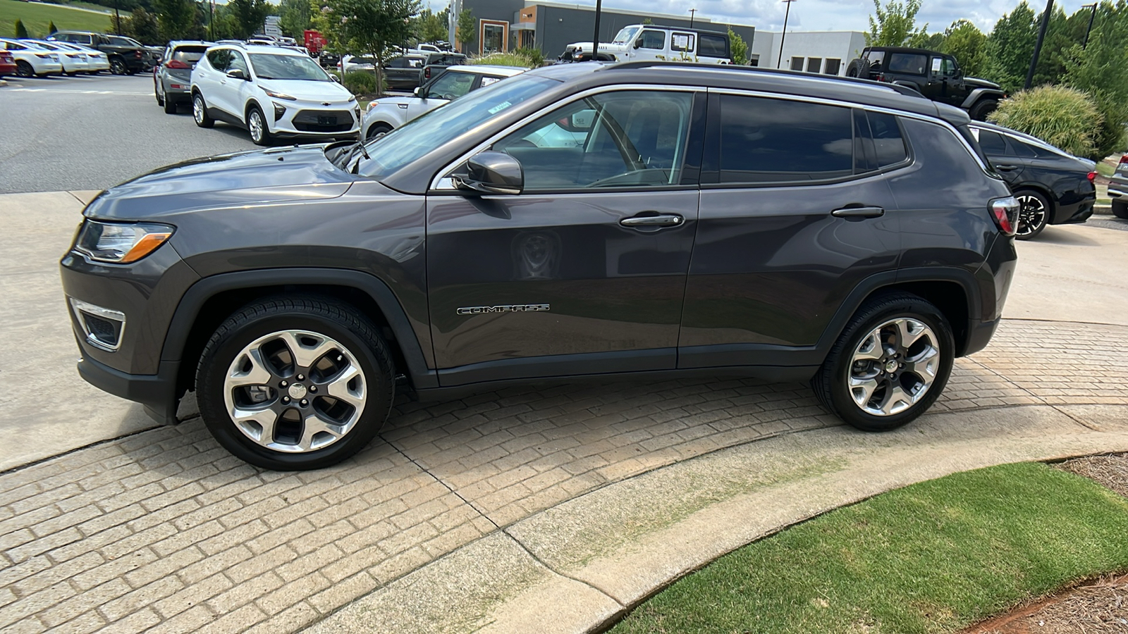 2021 Jeep Compass Limited 8