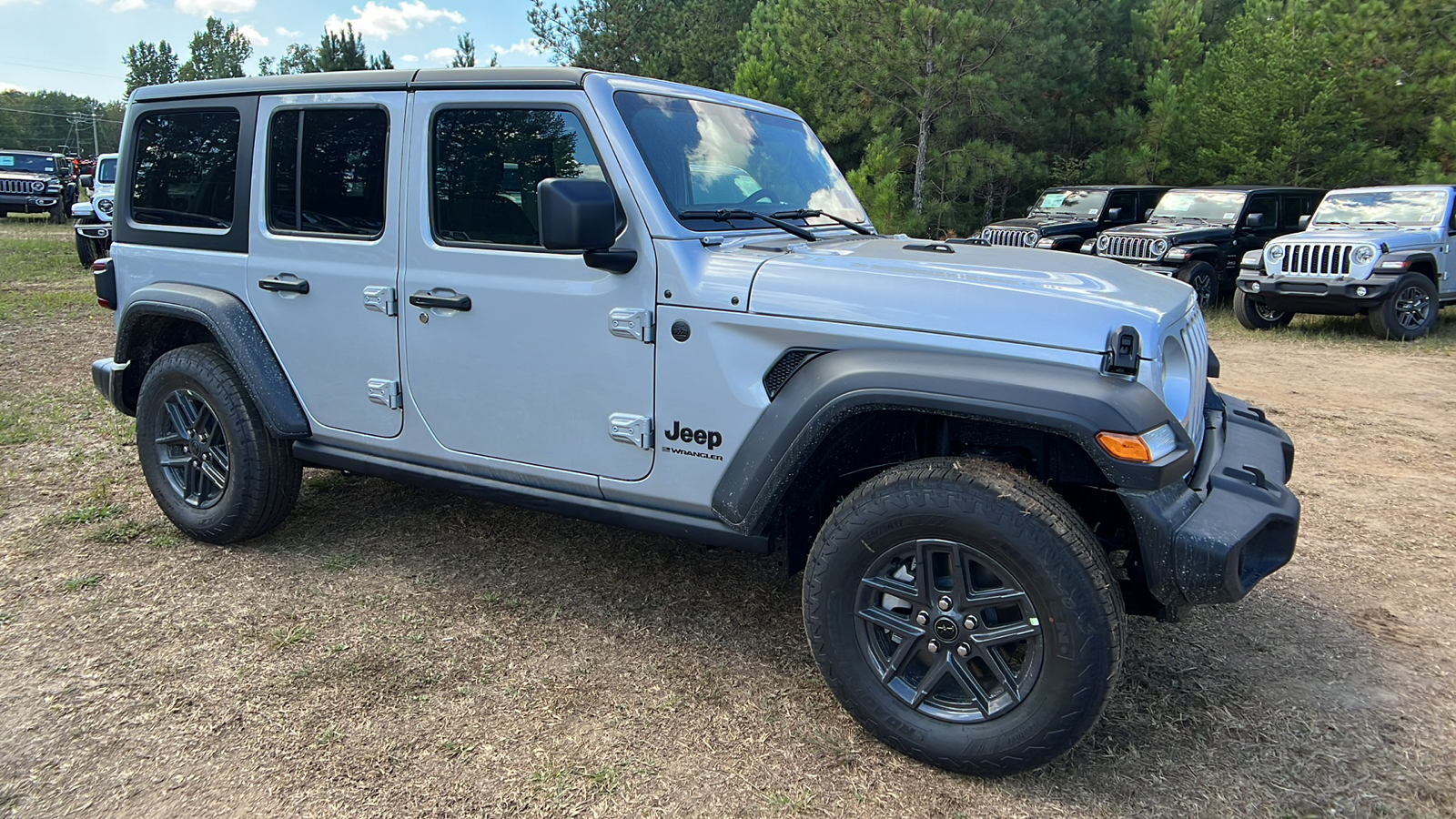 2024 Jeep Wrangler Sport S 3