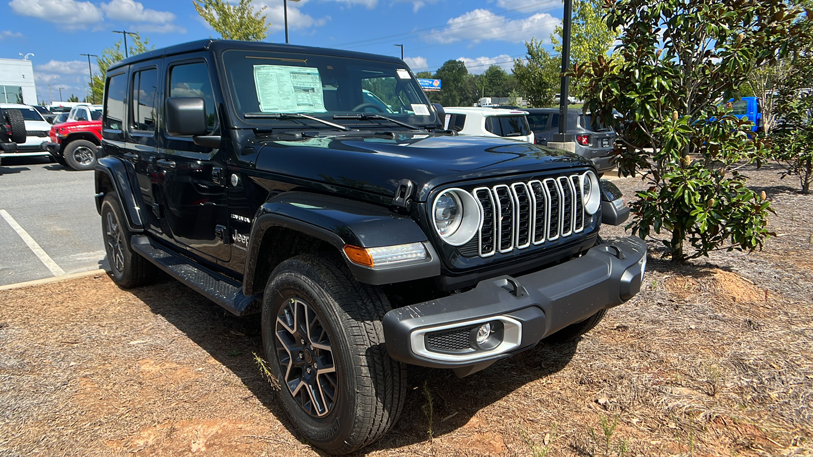 2024 Jeep Wrangler Sahara 3