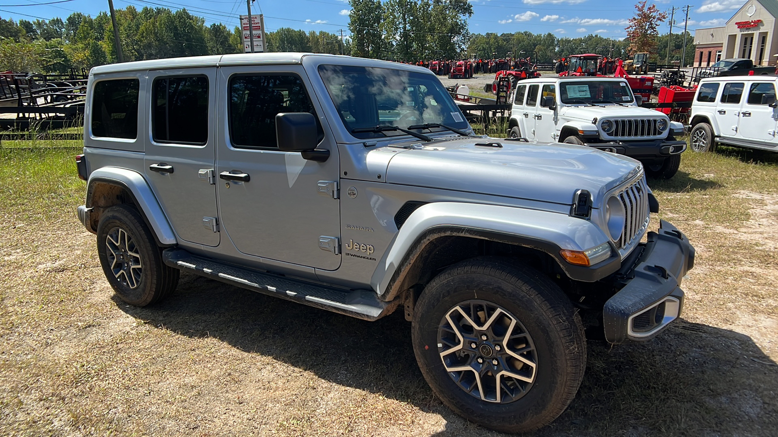 2024 Jeep Wrangler Sahara 3