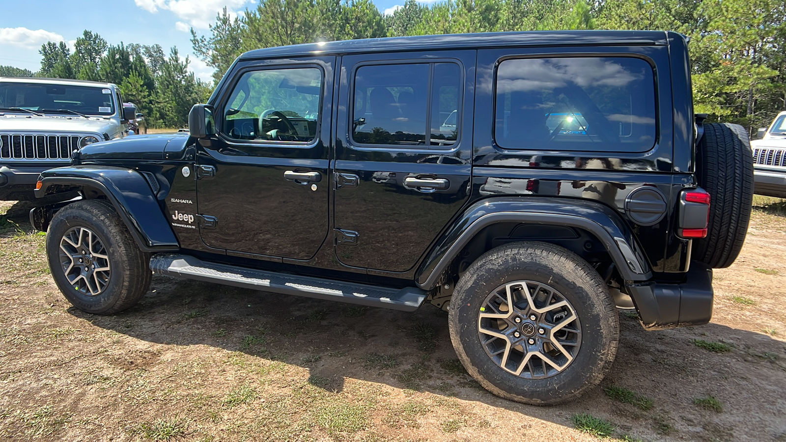 2024 Jeep Wrangler Sahara 7