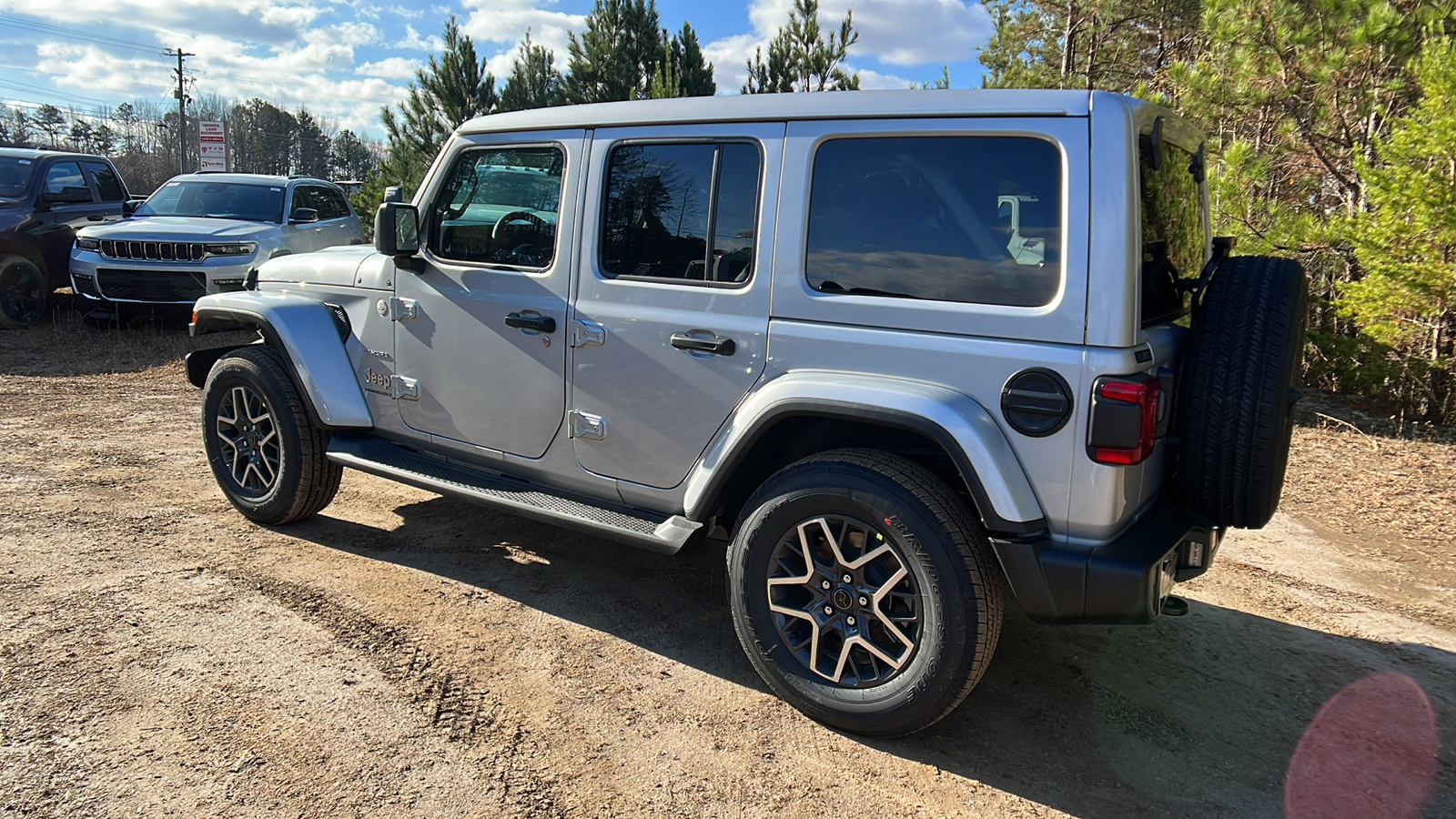 2024 Jeep Wrangler Sahara 7