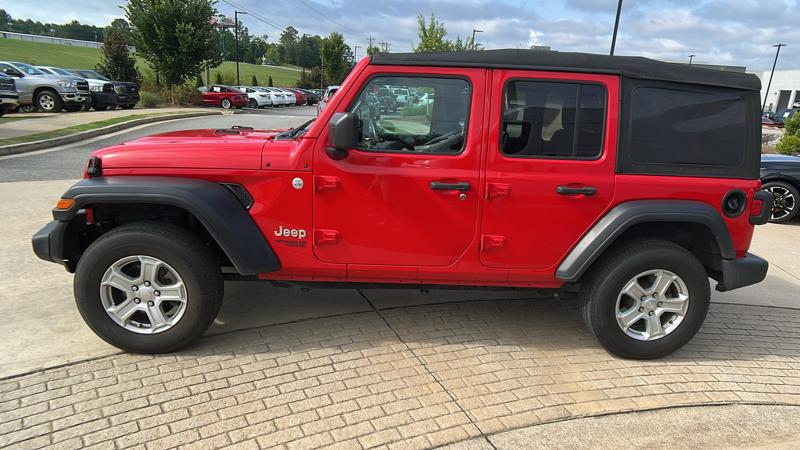 2020 Jeep Wrangler Unlimited Sport S 8