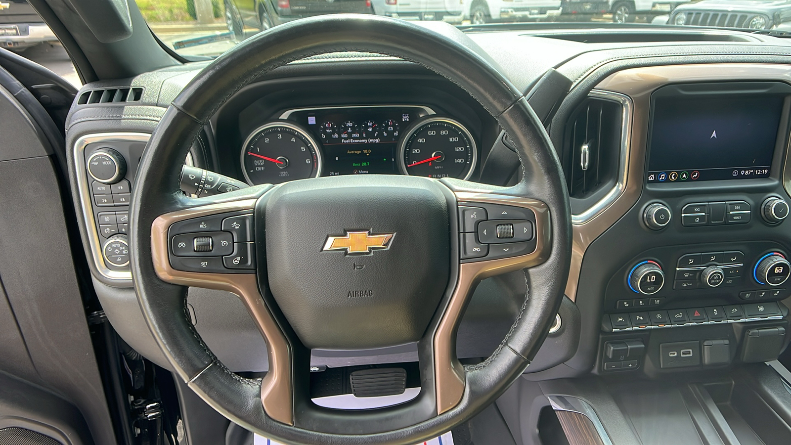 2020 Chevrolet Silverado 1500 High Country 17