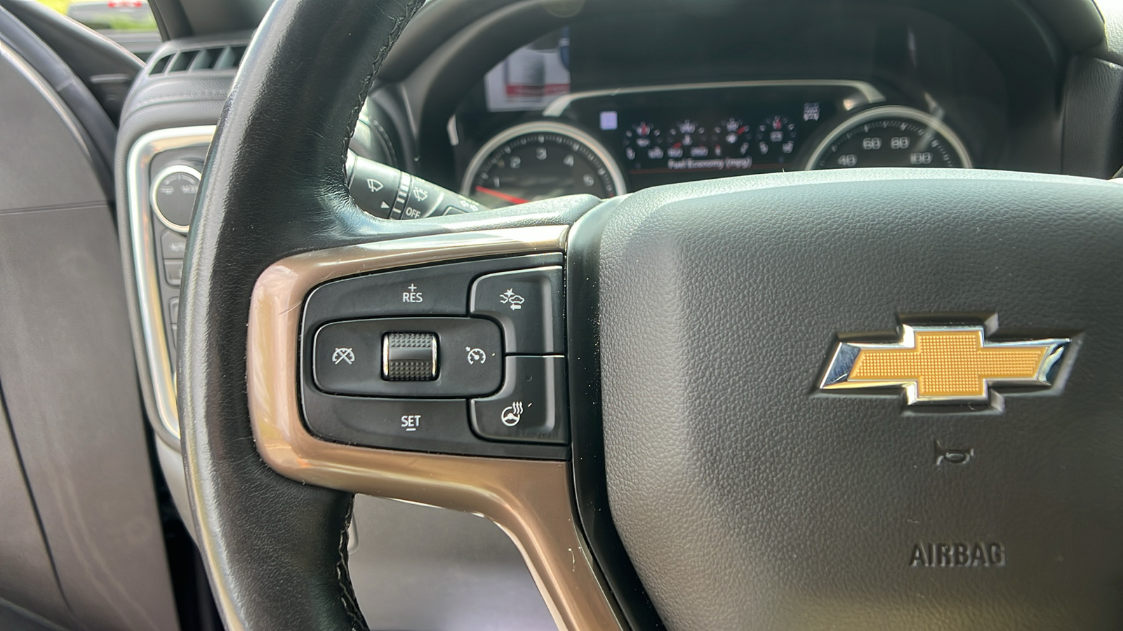 2020 Chevrolet Silverado 1500 High Country 18