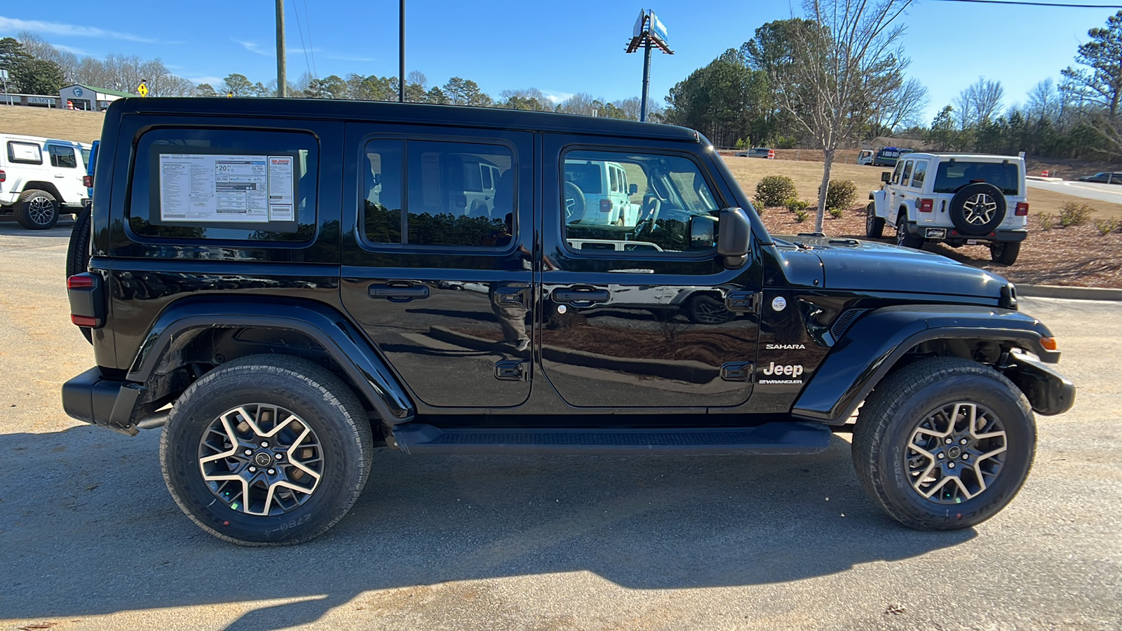 2024 Jeep Wrangler Sahara 4