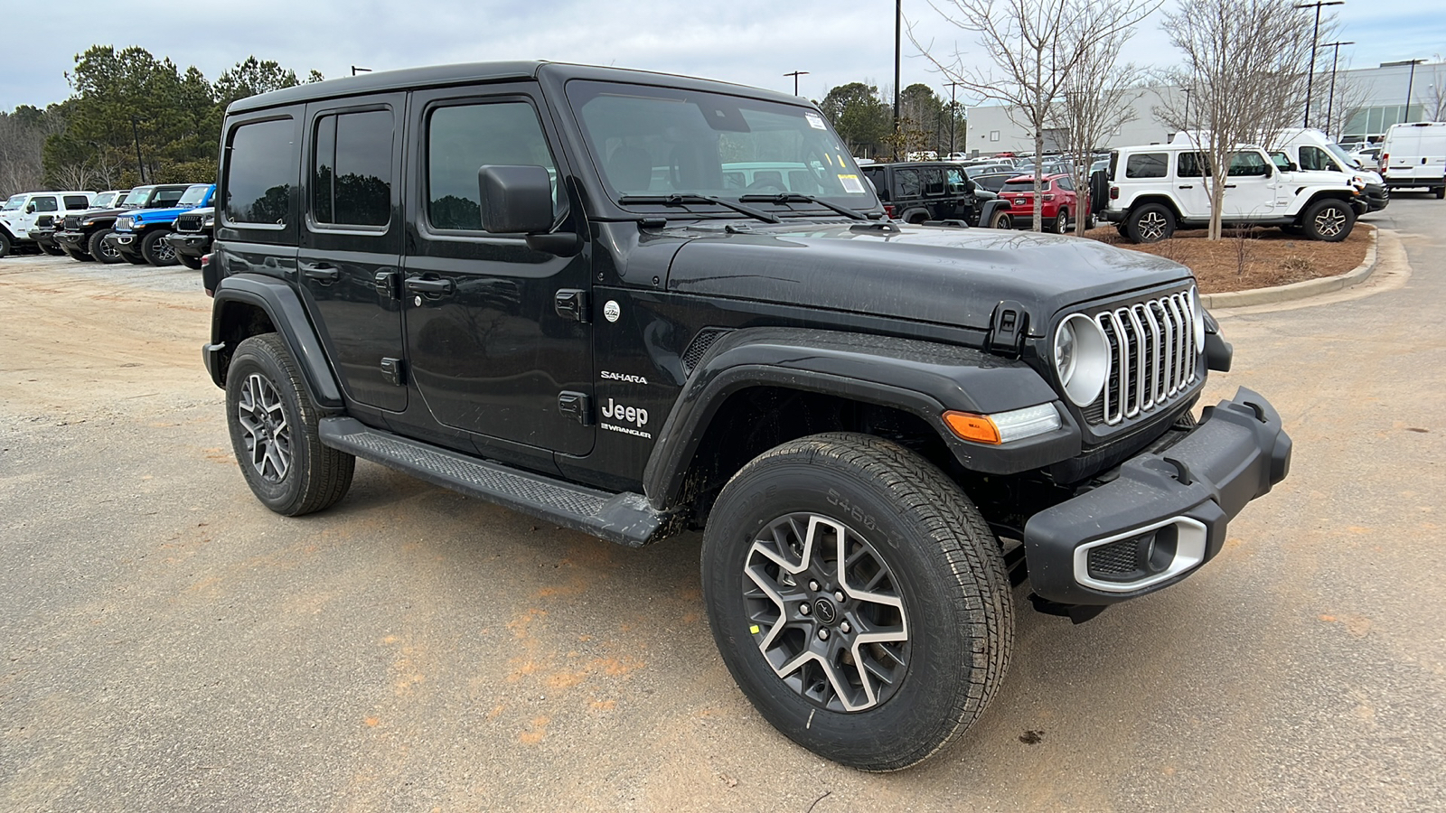 2024 Jeep Wrangler Sahara 3