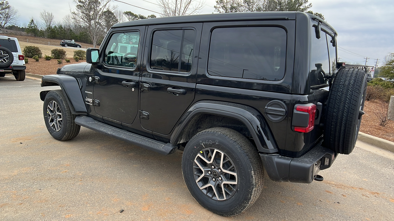 2024 Jeep Wrangler Sahara 7