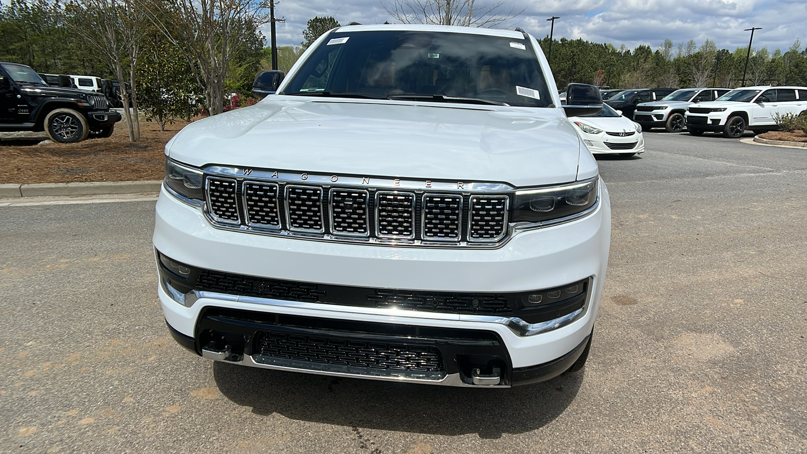 2024 Jeep Grand Wagoneer L Series III 2