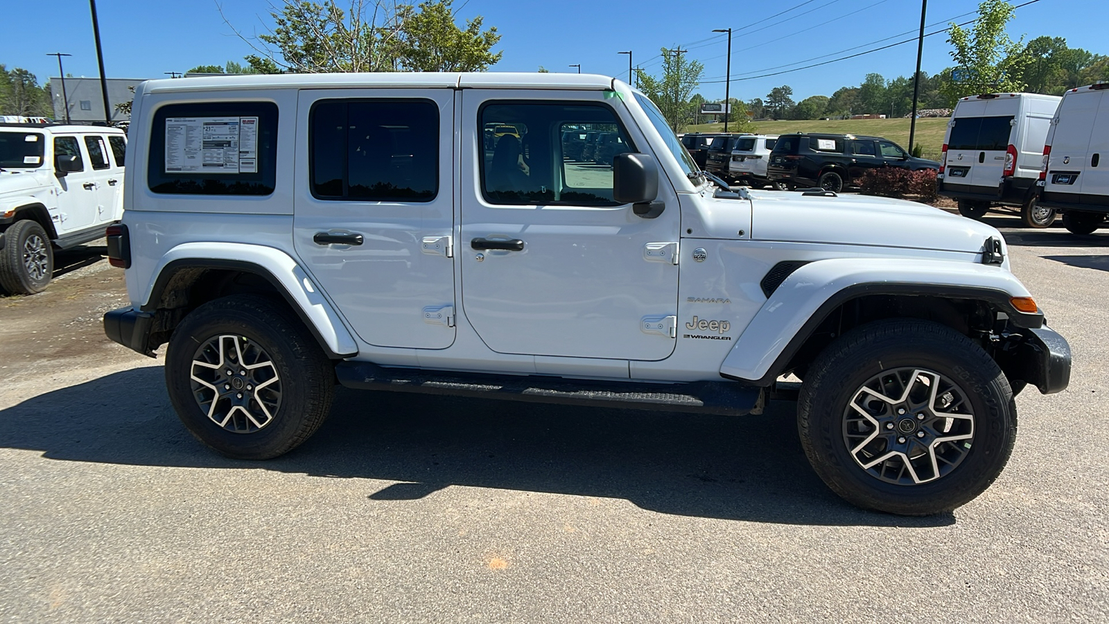 2024 Jeep Wrangler Sahara 4