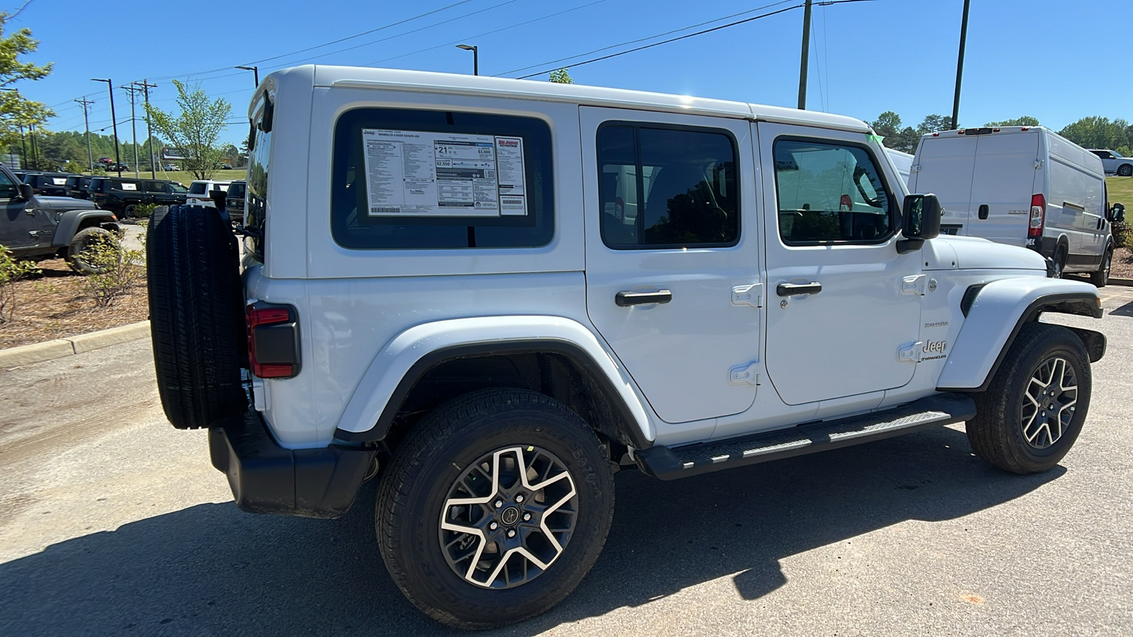 2024 Jeep Wrangler Sahara 5