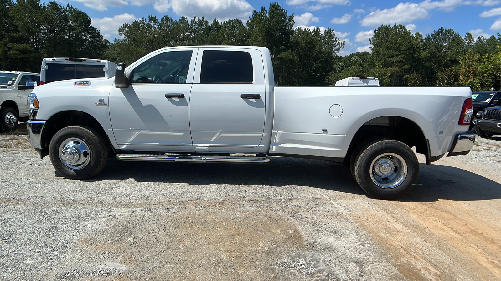 2023 Ram 3500 Tradesman 8