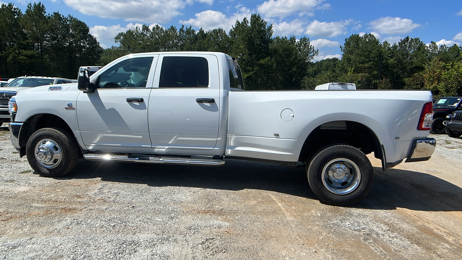 2023 Ram 3500 Tradesman 8