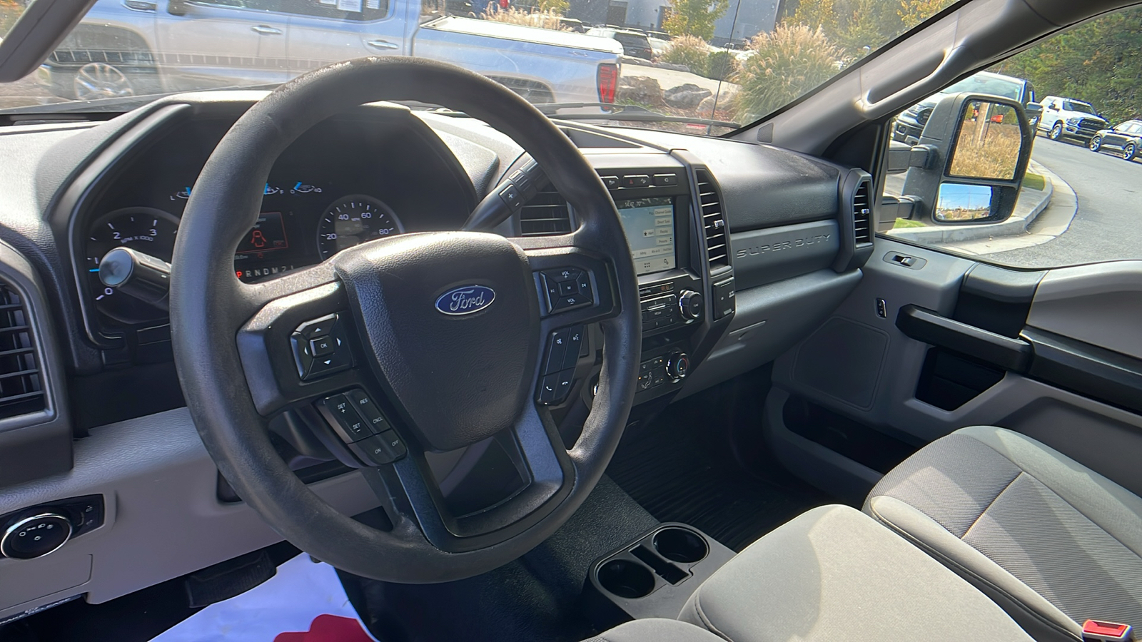 2019 Ford Super Duty F-350 DRW  19