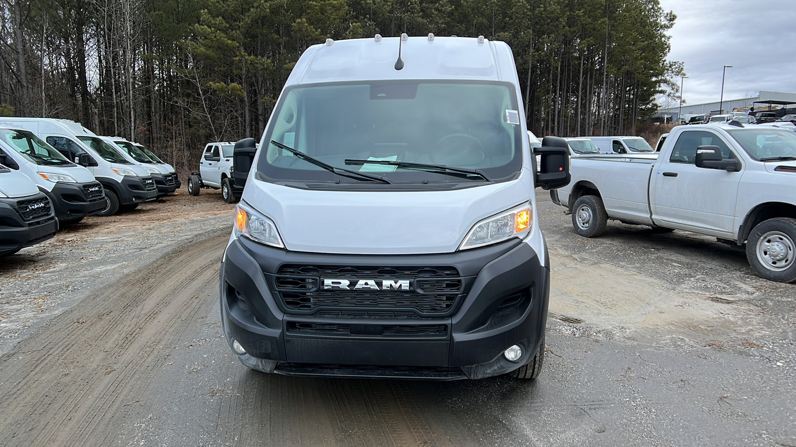 2024 Ram ProMaster Cargo Van Tradesman 2