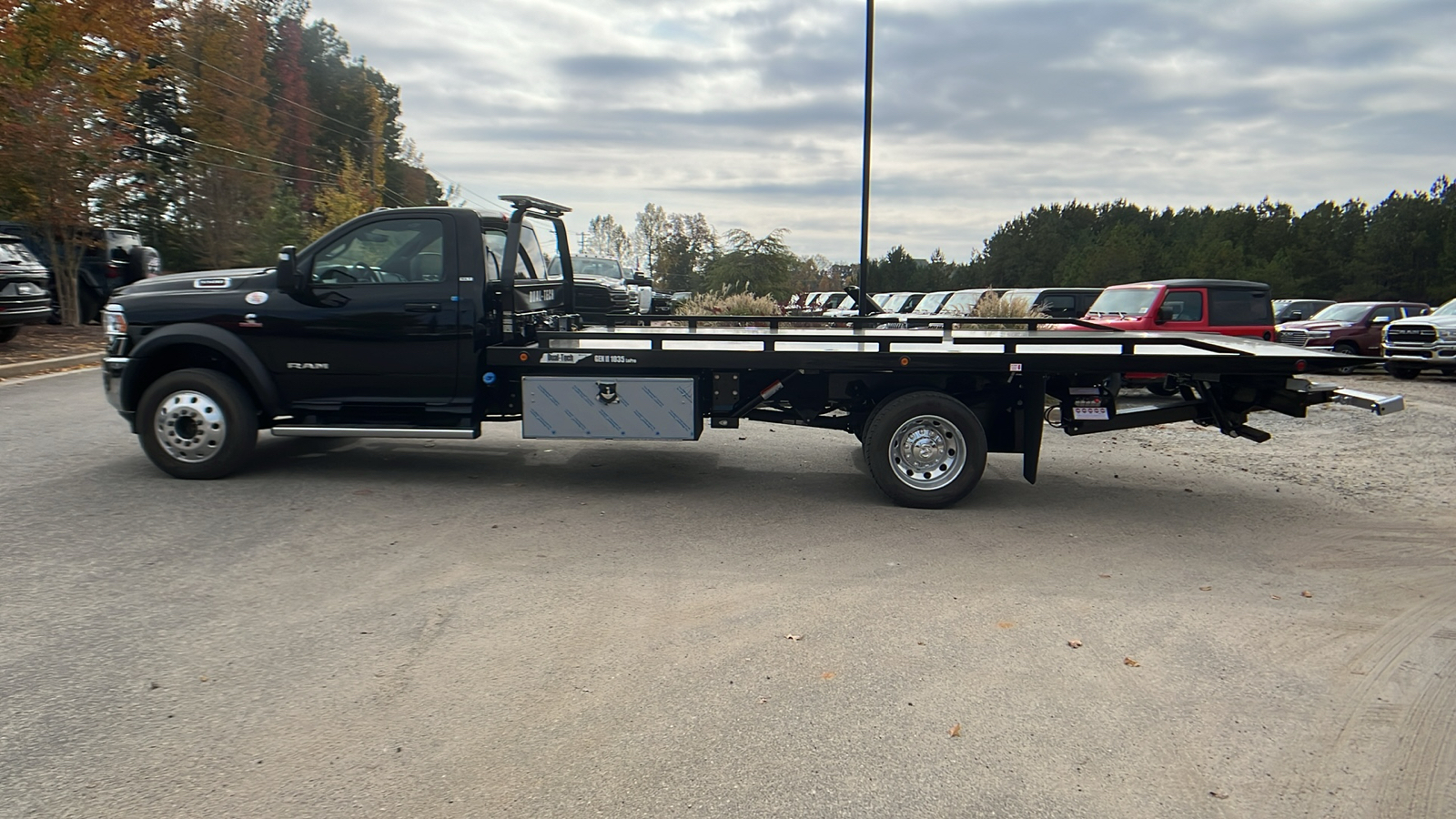 2024 Ram 5500 Chassis Cab SLT 8