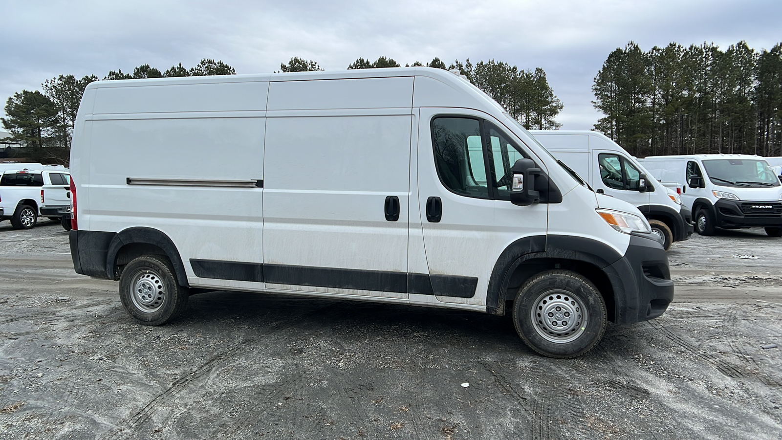 2024 Ram ProMaster Cargo Van Tradesman 4