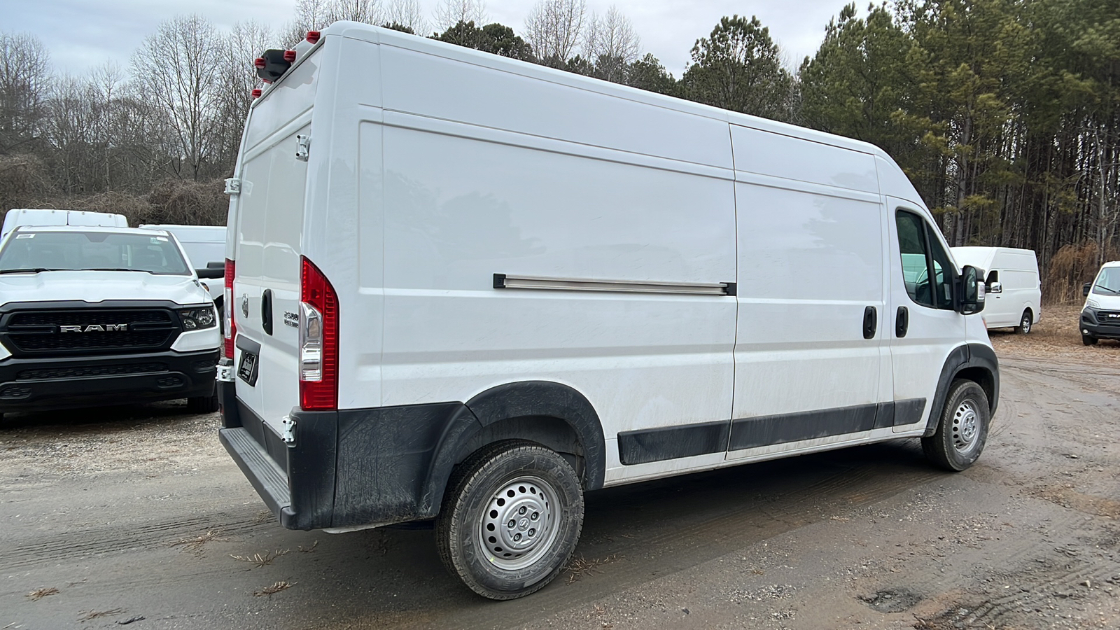 2024 Ram ProMaster Cargo Van Tradesman 5