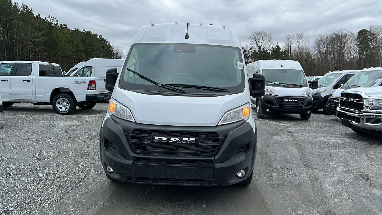 2024 Ram ProMaster Cargo Van Tradesman 2