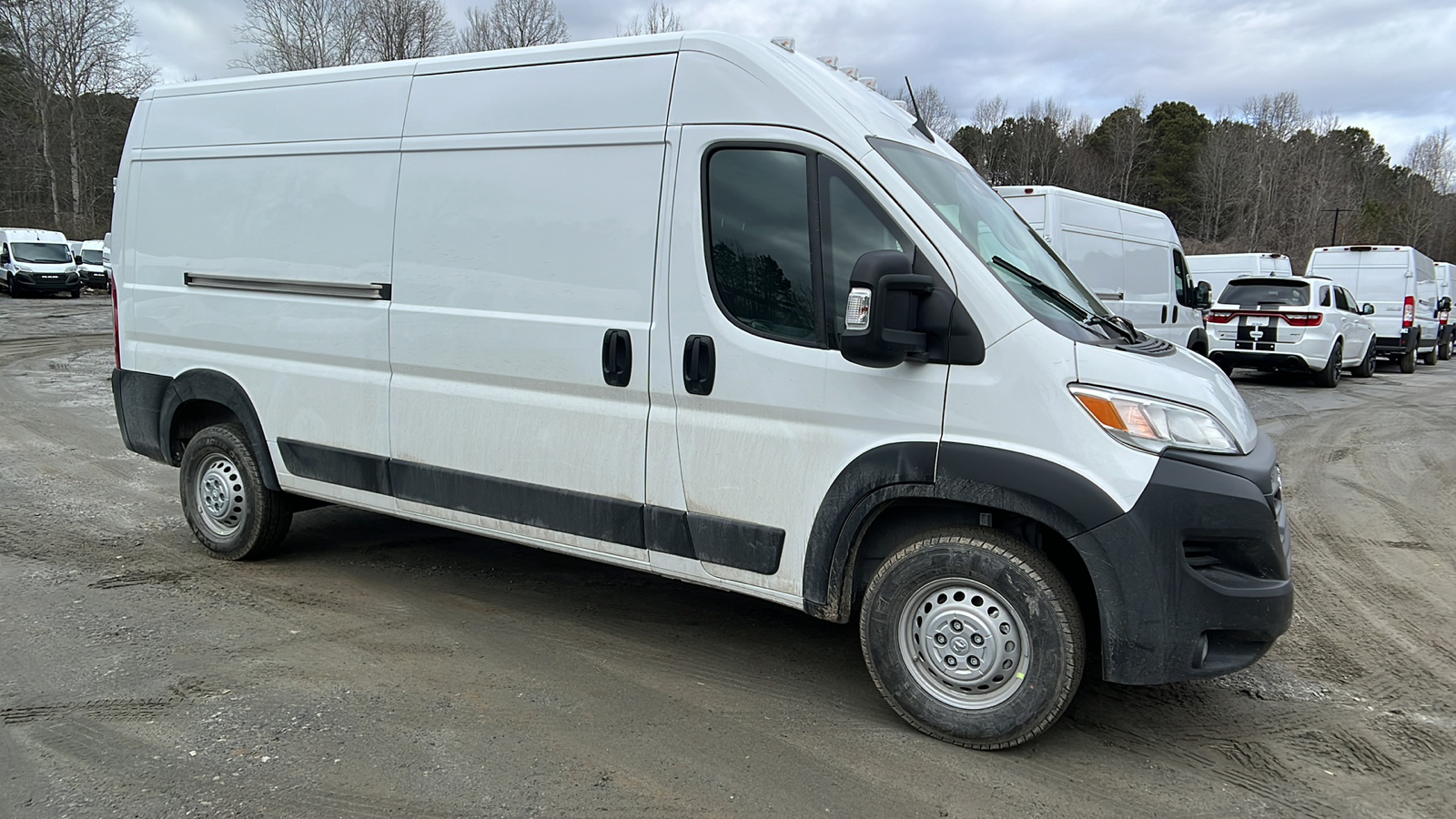 2024 Ram ProMaster Cargo Van Tradesman 3