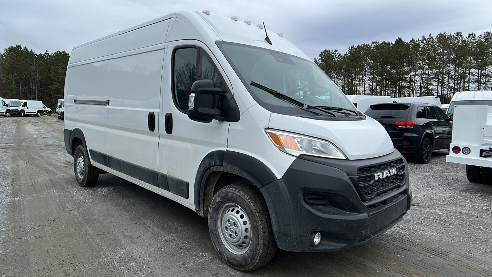 2024 Ram ProMaster Cargo Van Tradesman 3