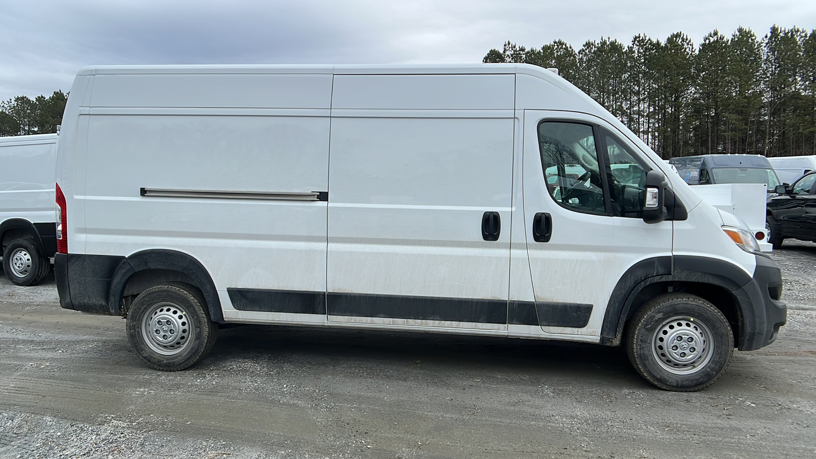 2024 Ram ProMaster Cargo Van Tradesman 4