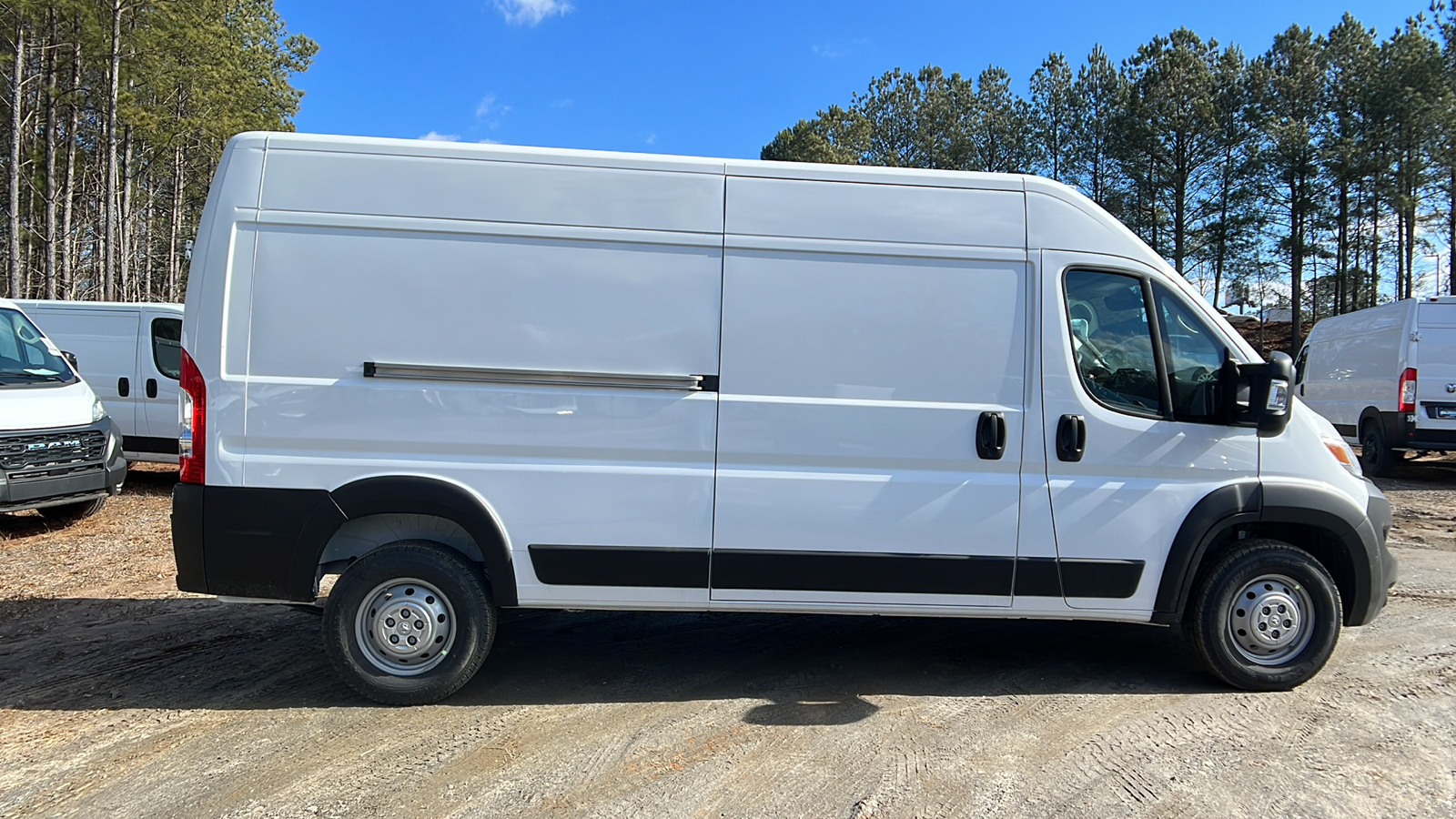 2024 Ram ProMaster Cargo Van Tradesman 4