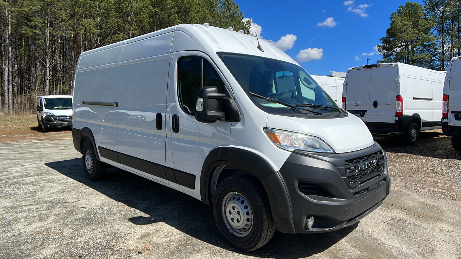 2024 Ram ProMaster Cargo Van Tradesman 3