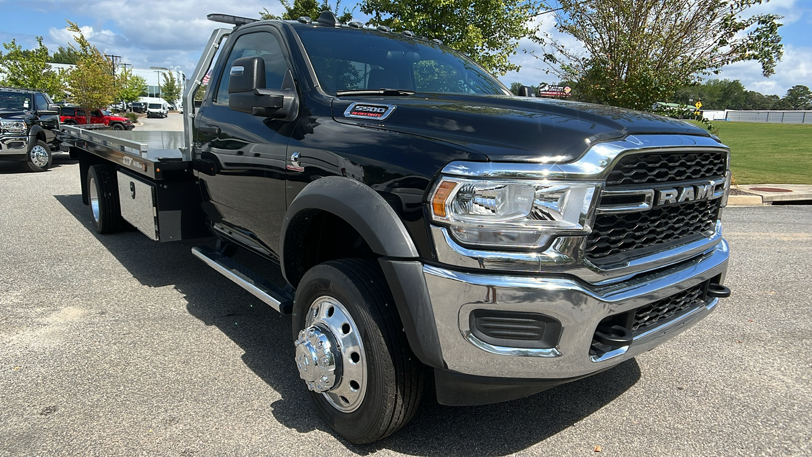 2024 Ram 5500 Chassis Cab Tradesman 3