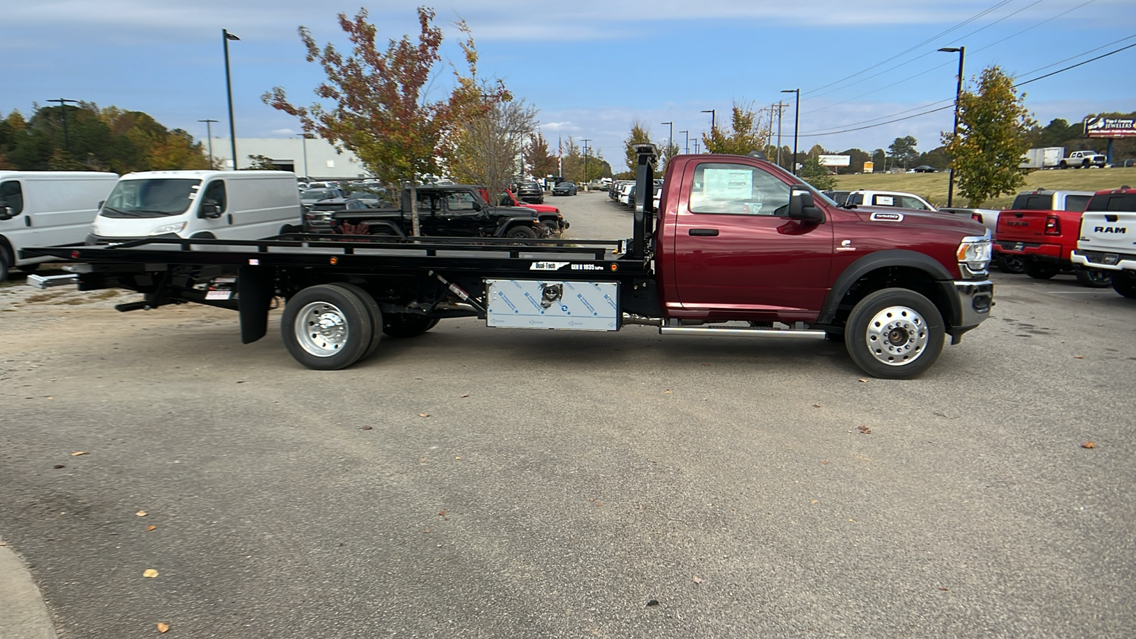 2024 Ram 5500 Chassis Cab Tradesman 4