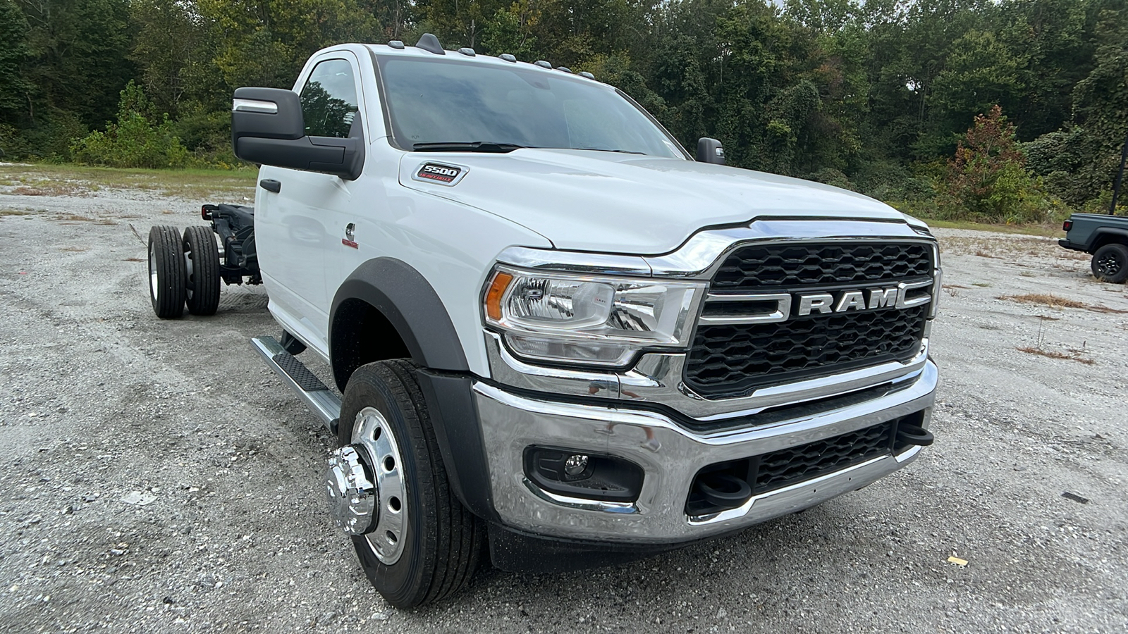 2024 Ram 5500 Chassis Cab Tradesman 3