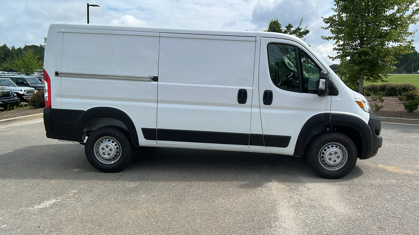 2024 Ram ProMaster Cargo Van Tradesman 4