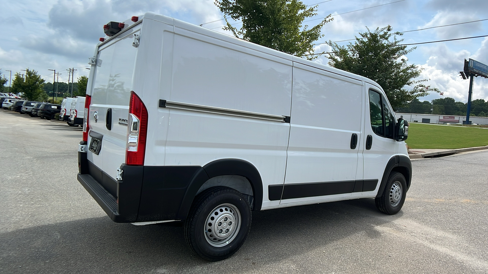 2024 Ram ProMaster Cargo Van Tradesman 5