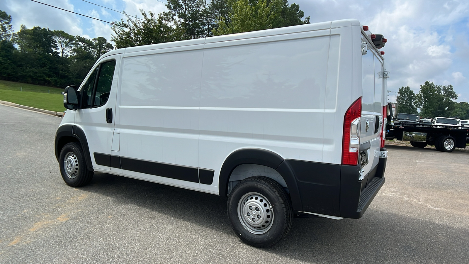 2024 Ram ProMaster Cargo Van Tradesman 7