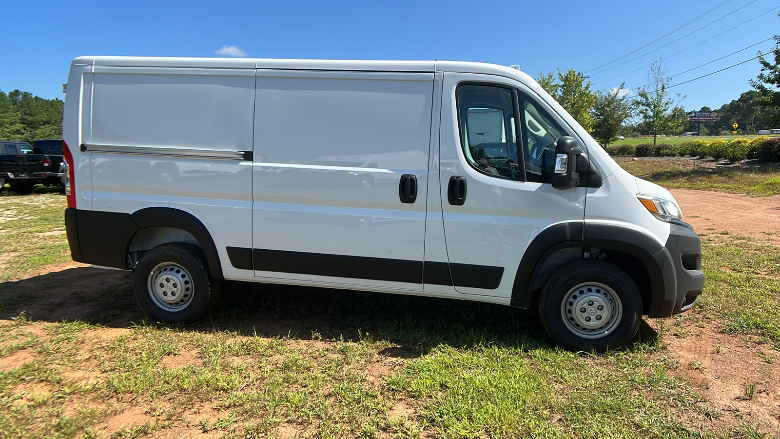 2024 Ram ProMaster Cargo Van Tradesman 4