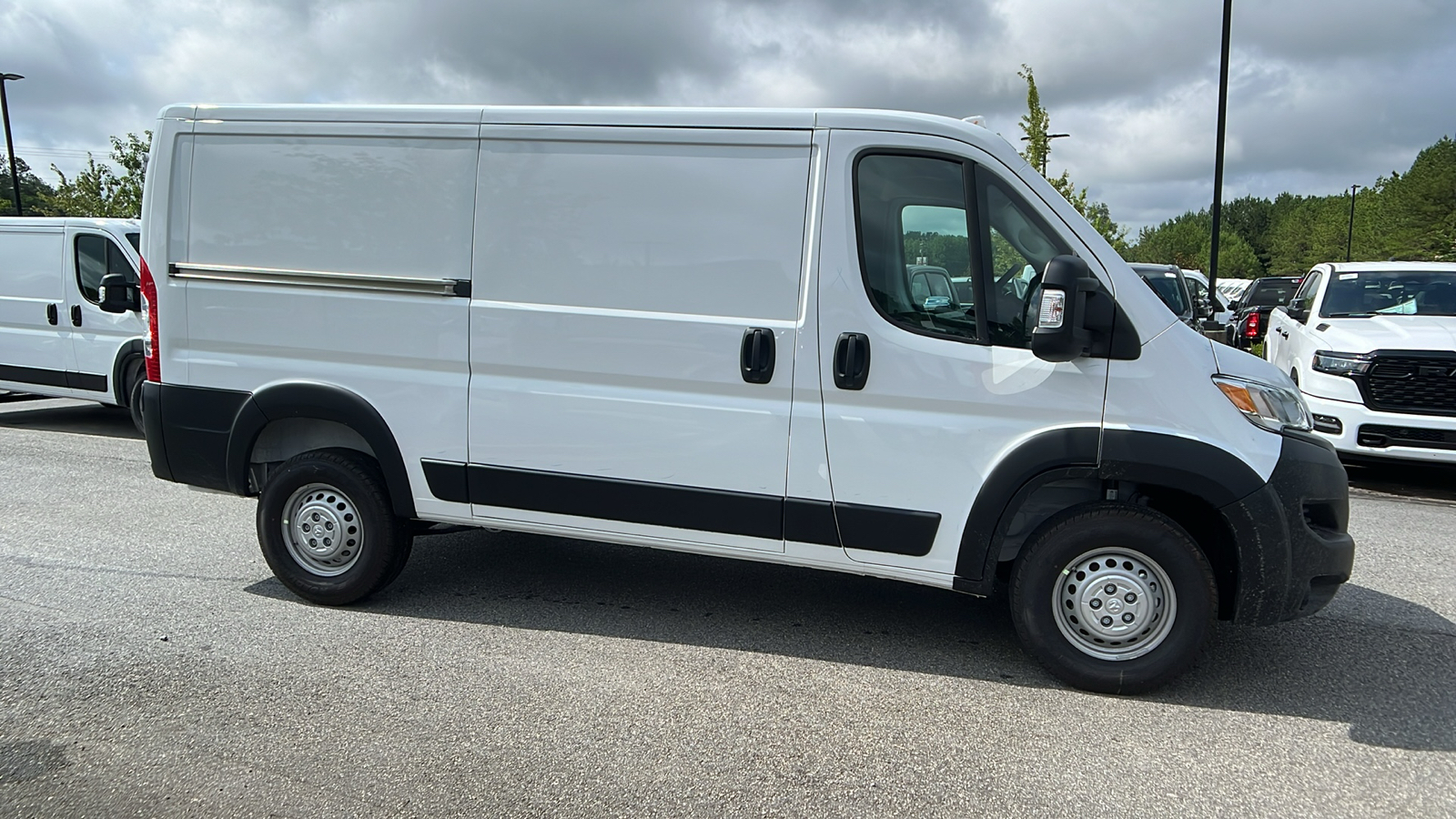 2024 Ram ProMaster Cargo Van Tradesman 4