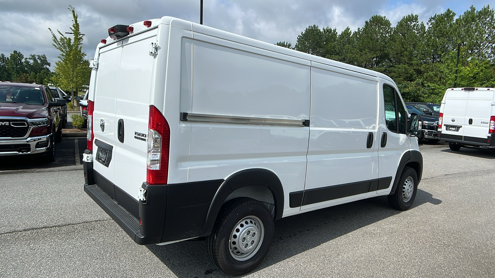 2024 Ram ProMaster Cargo Van Tradesman 5