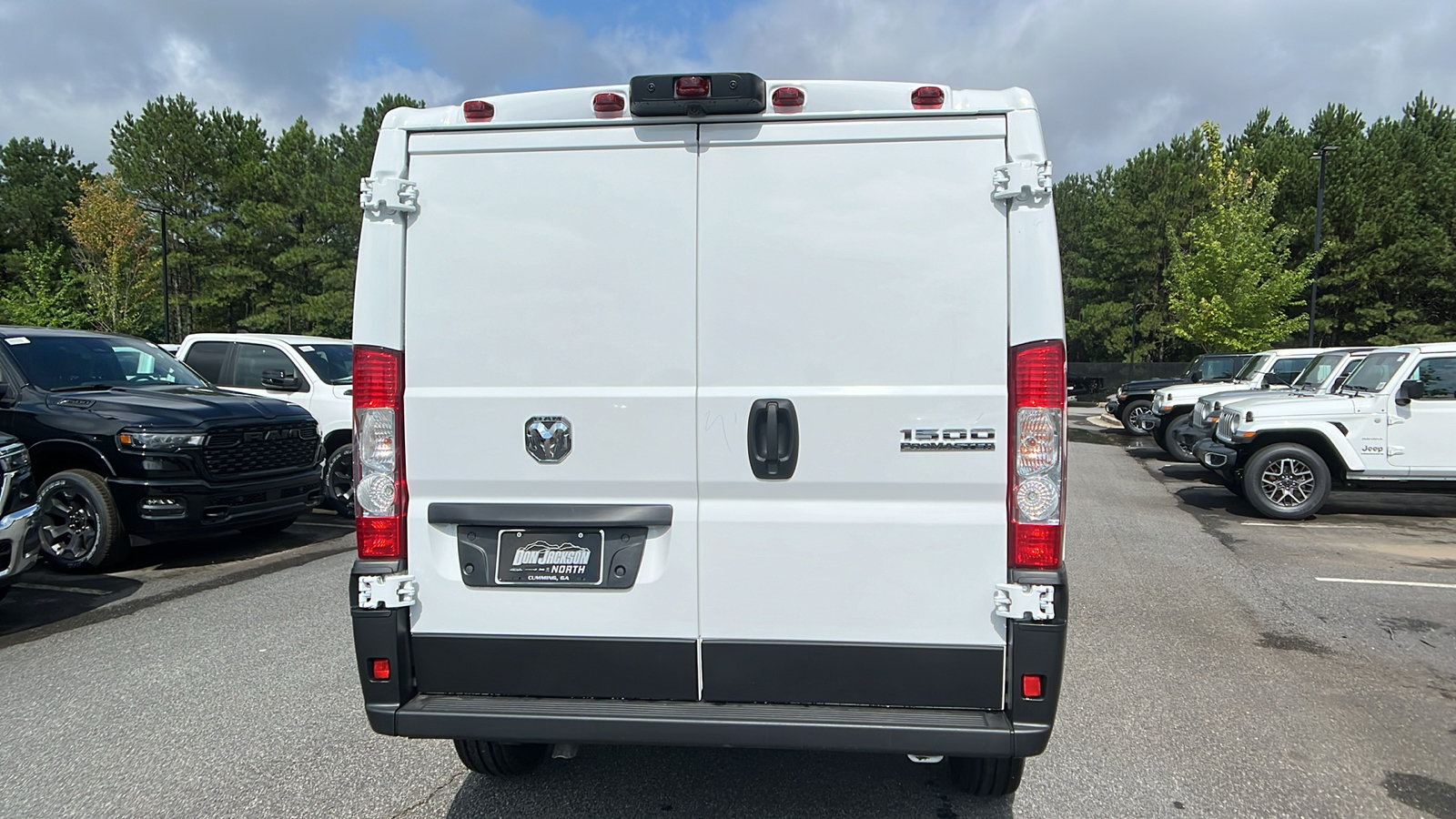 2024 Ram ProMaster Cargo Van Tradesman 6