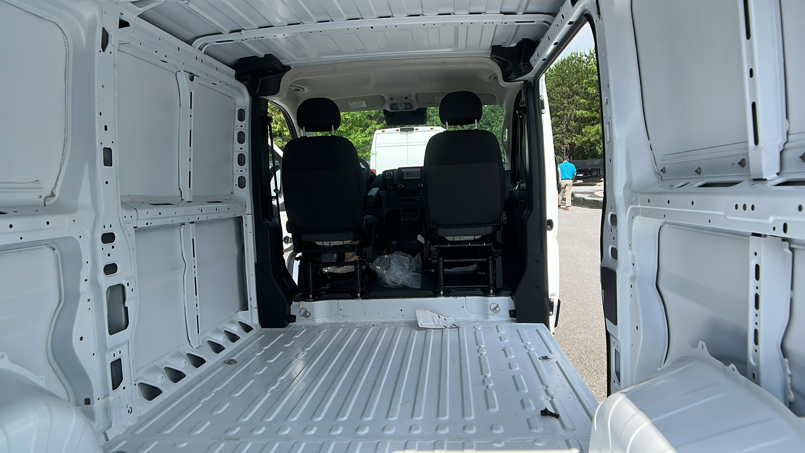 2024 Ram ProMaster Cargo Van Tradesman 10