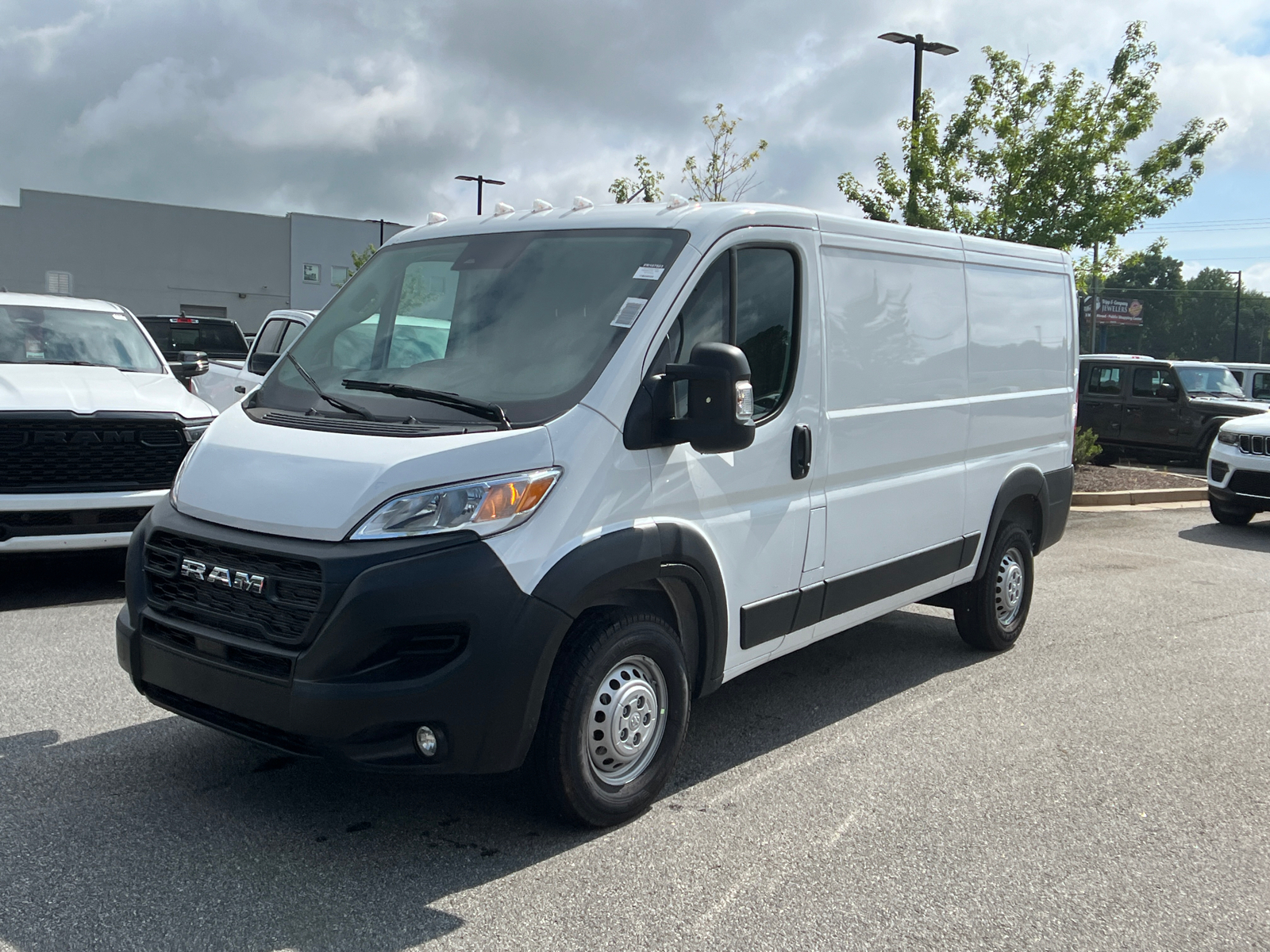 2024 Ram ProMaster Cargo Van Tradesman 1