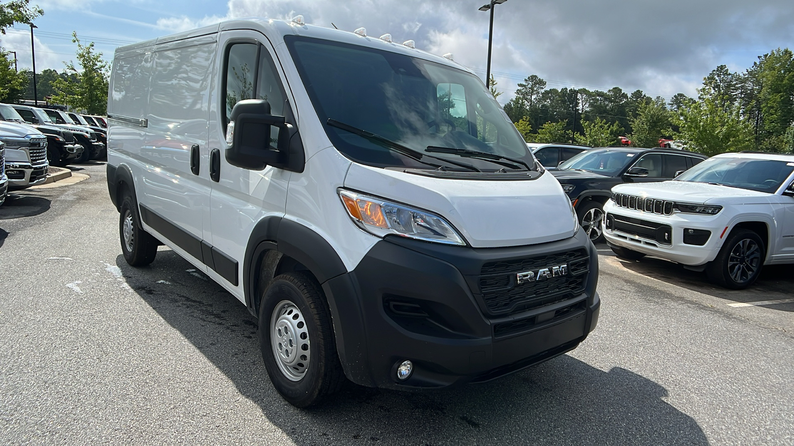 2024 Ram ProMaster Cargo Van Tradesman 3