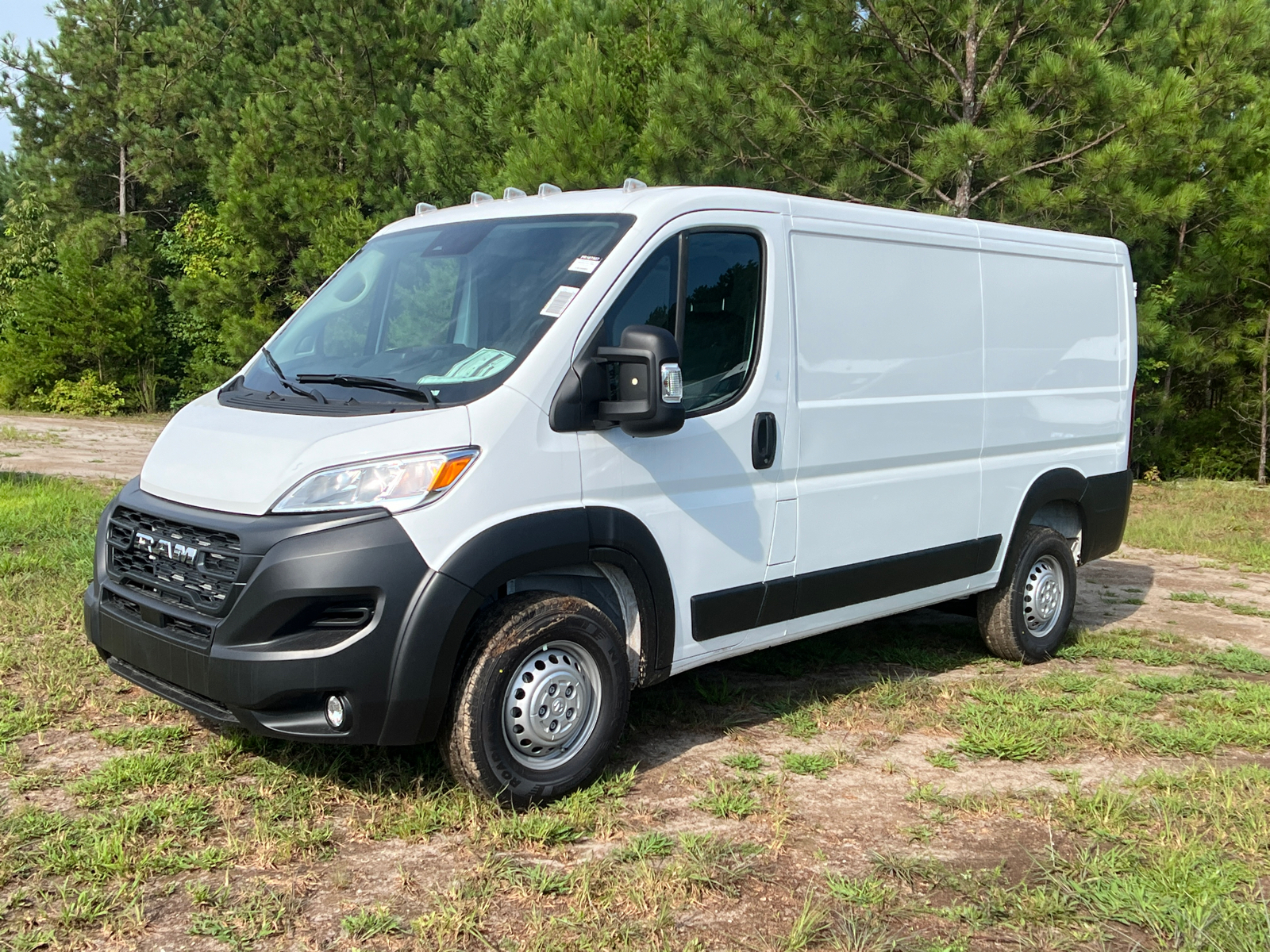 2024 Ram ProMaster Cargo Van Tradesman 1