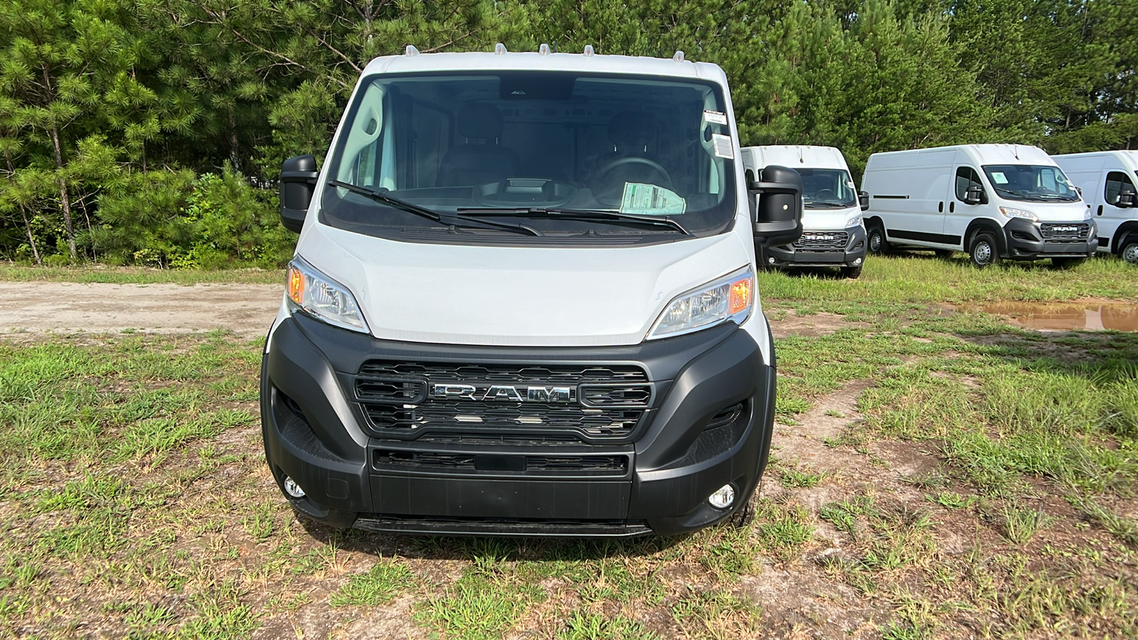 2024 Ram ProMaster Cargo Van Tradesman 2