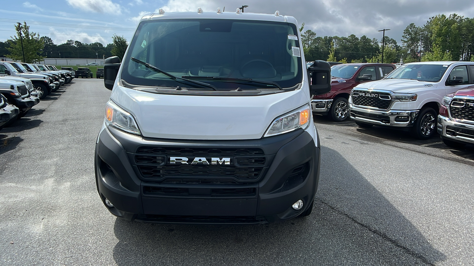 2024 Ram ProMaster Cargo Van Tradesman 2