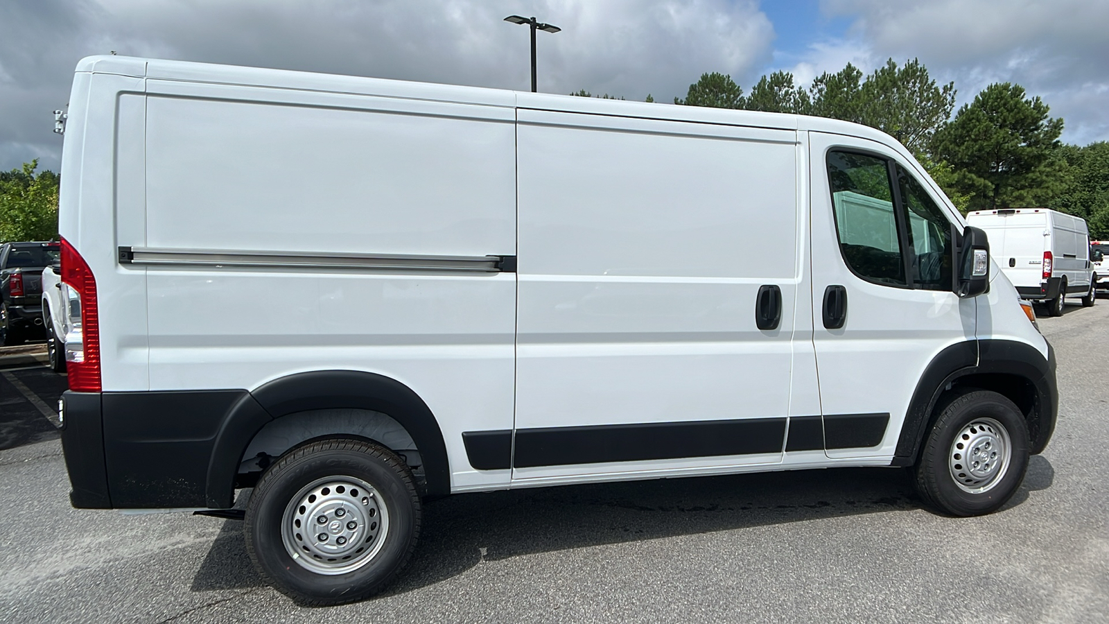 2024 Ram ProMaster Cargo Van Tradesman 4