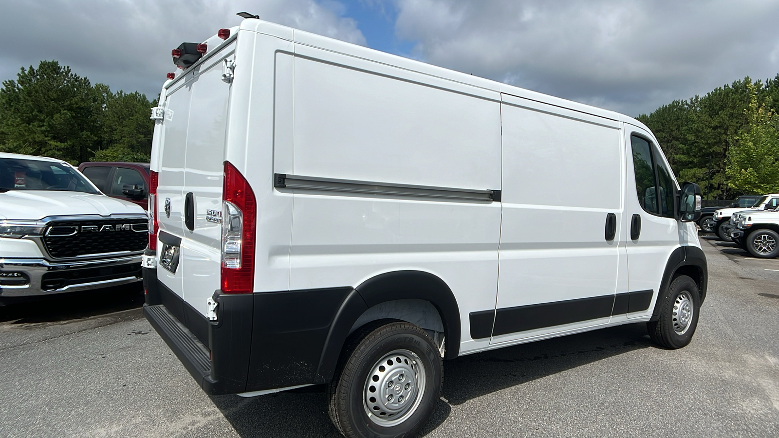 2024 Ram ProMaster Cargo Van Tradesman 5